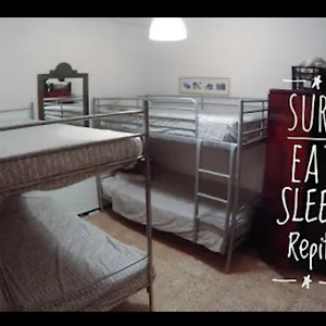 Surf House Yokomosurf Auberge de jeunesse